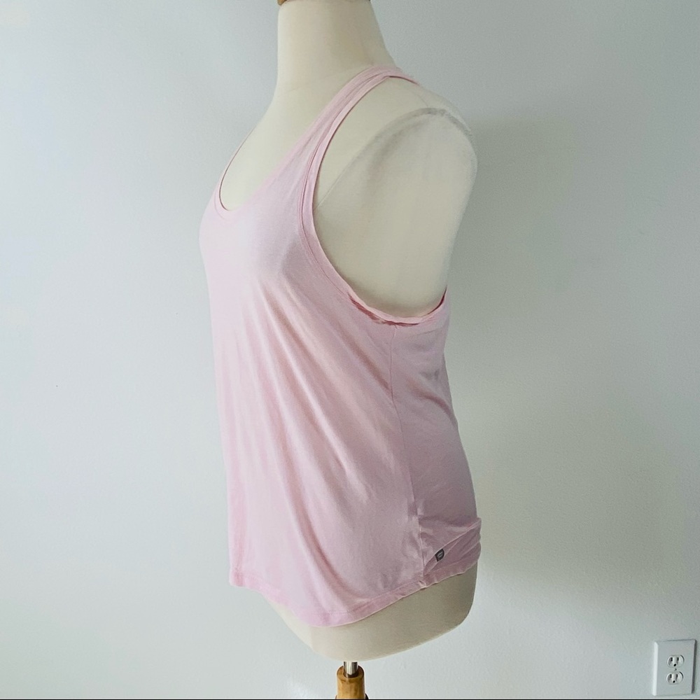 XXL Fabletics pink tank